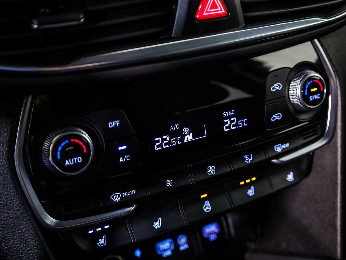 Купить Hyundai Santa Fe, 2019, 38 518 км, фото №14