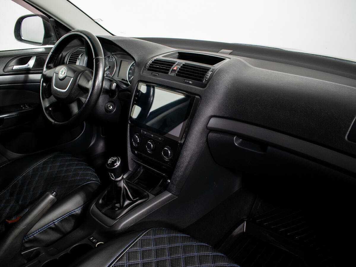 Купить Skoda Octavia, 2009, 262 805 км, фото №9