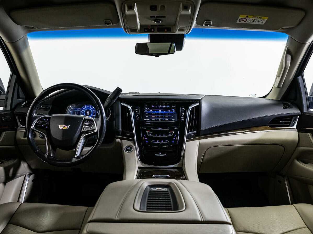 Купить Cadillac Escalade, 2018, 43 740 км, фото №10