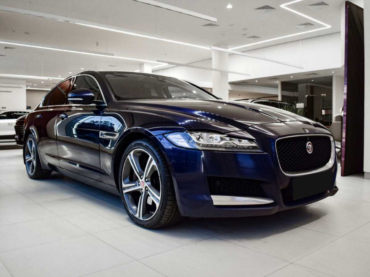Jaguar XF