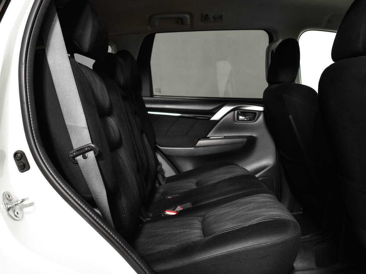 Купить Mitsubishi Pajero Sport, 2017, 127 467 км, фото №10