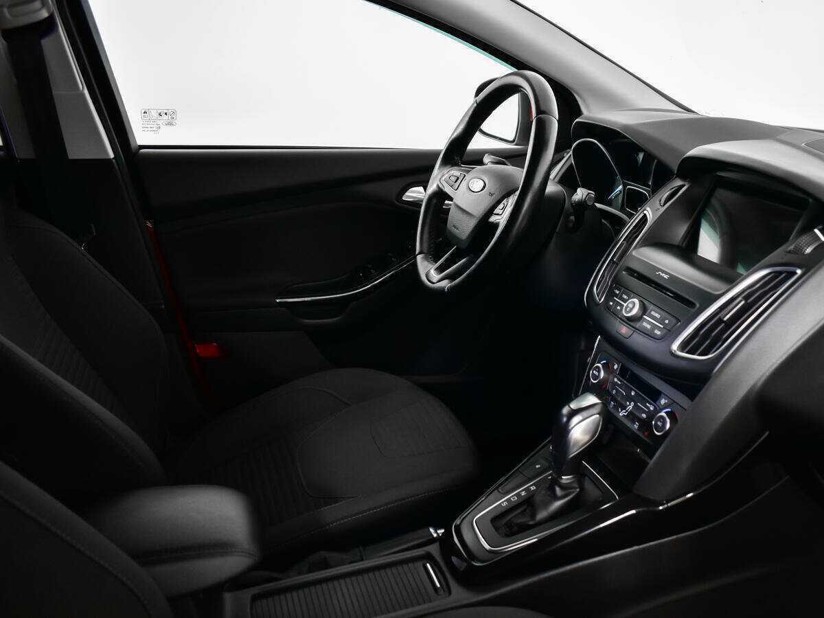 Купить Ford Focus, 2018, 121 176 км, фото №9
