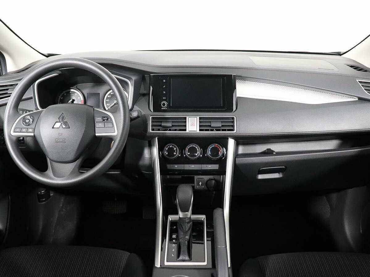 Купить Mitsubishi Xpander, 2023, 61 км, фото №15