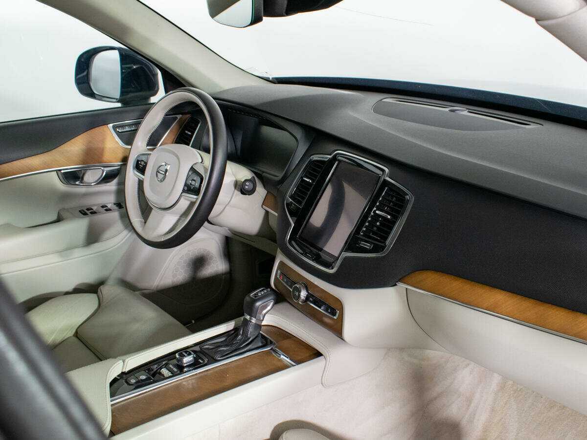 Купить Volvo XC90, 2015, 132 186 км, фото №9