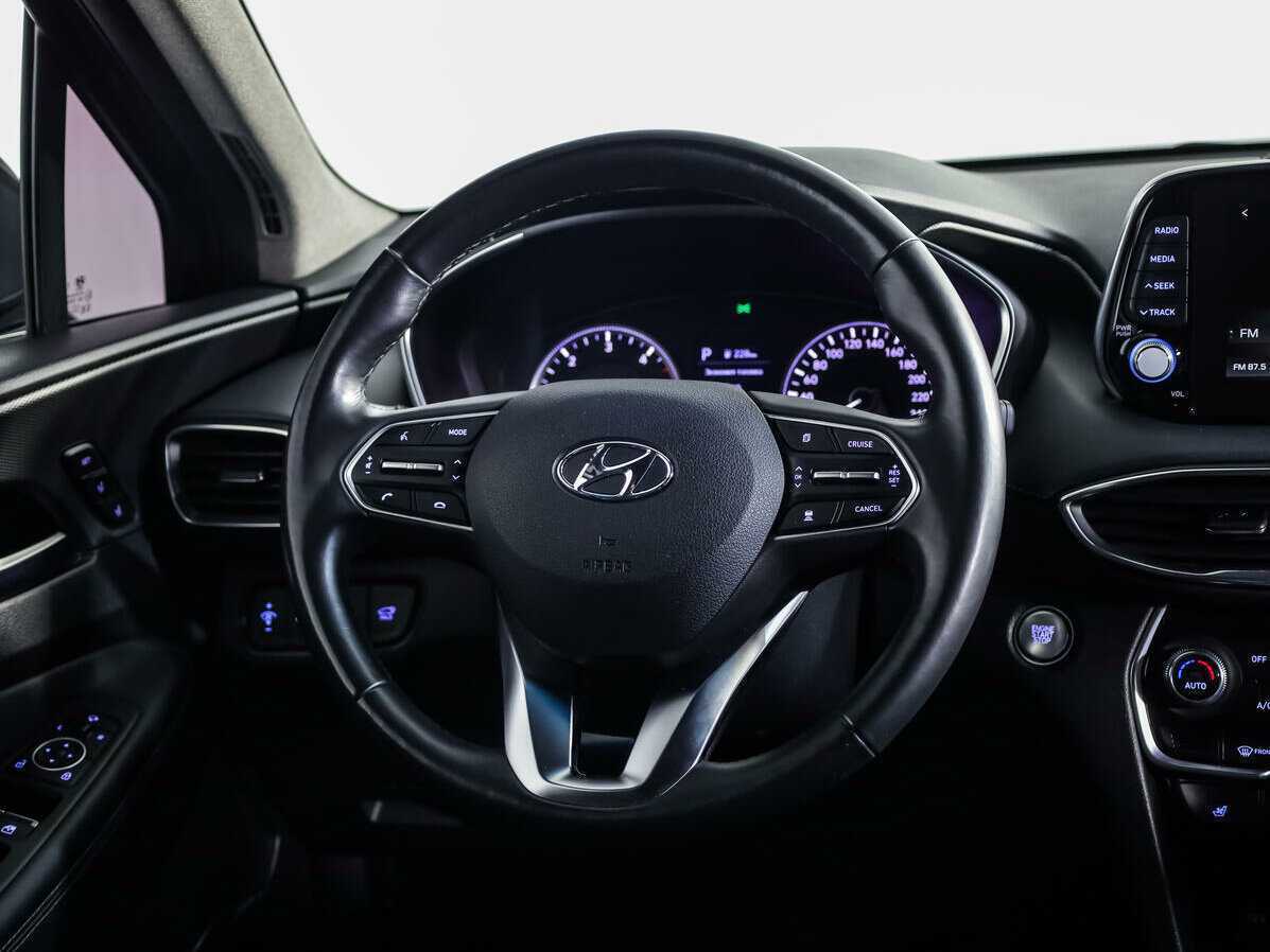 Купить Hyundai Santa Fe, 2018, 73 693 км, фото №10
