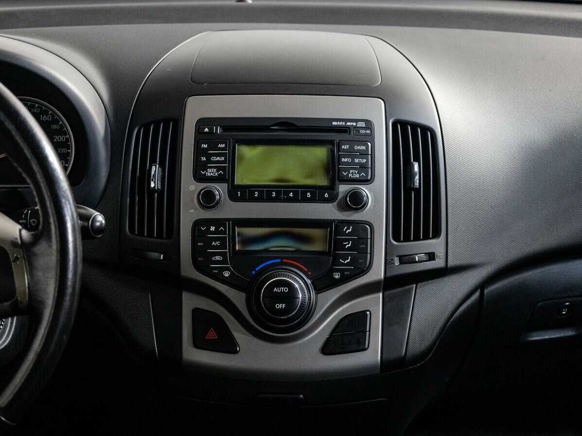 Купить Hyundai i30, 2009, 145 656 км, фото №13