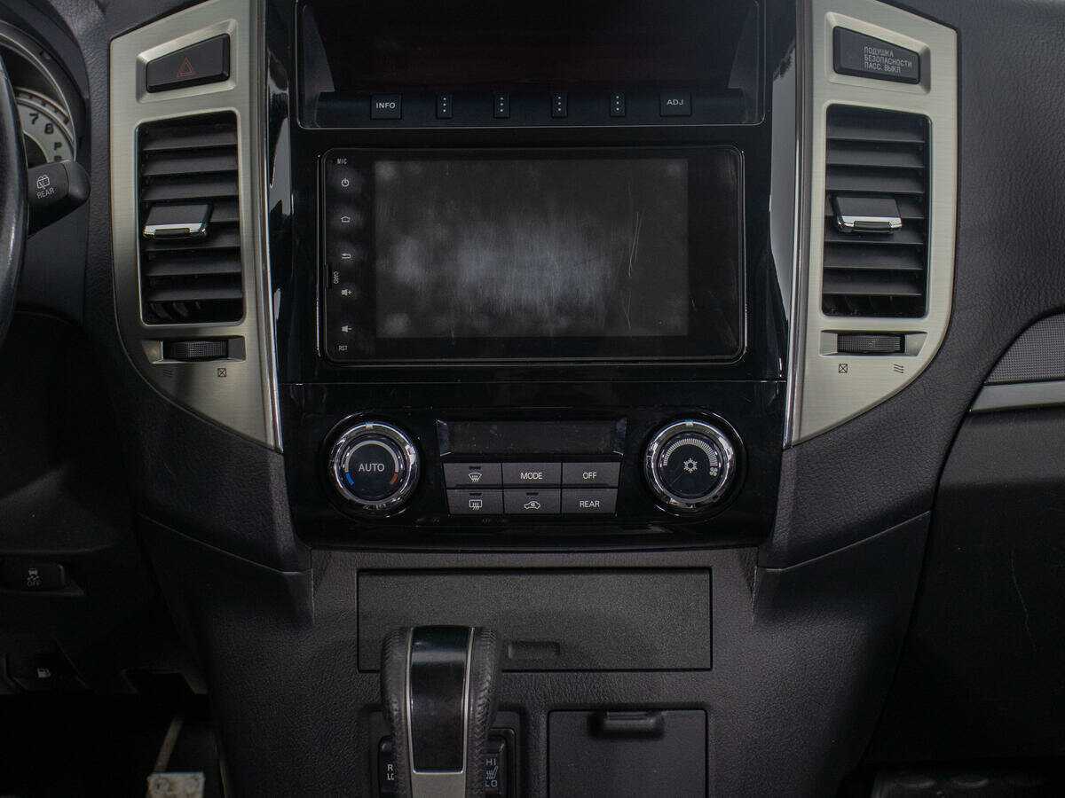 Купить Mitsubishi Pajero, 2017, 119 041 км, фото №17