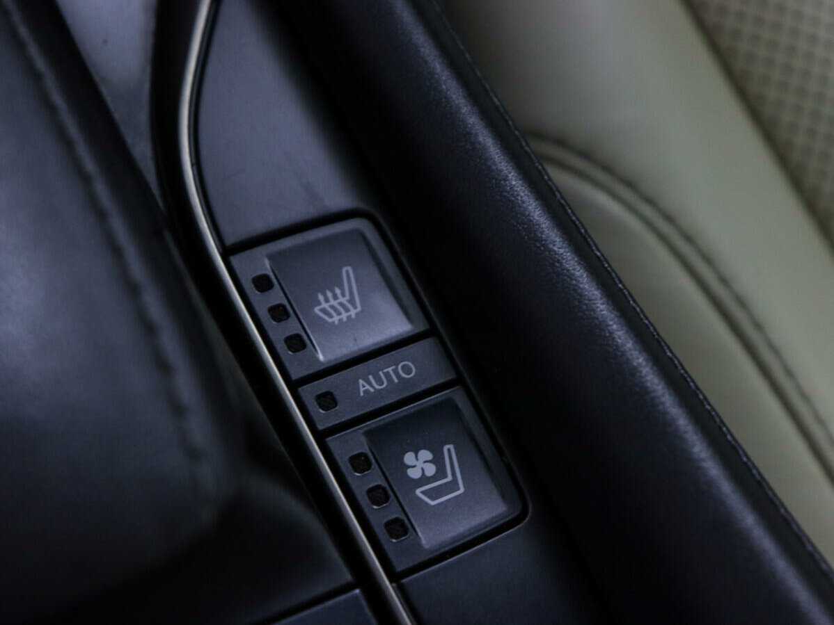 Купить Lexus LX 570, 2015, 145 022 км, фото №23