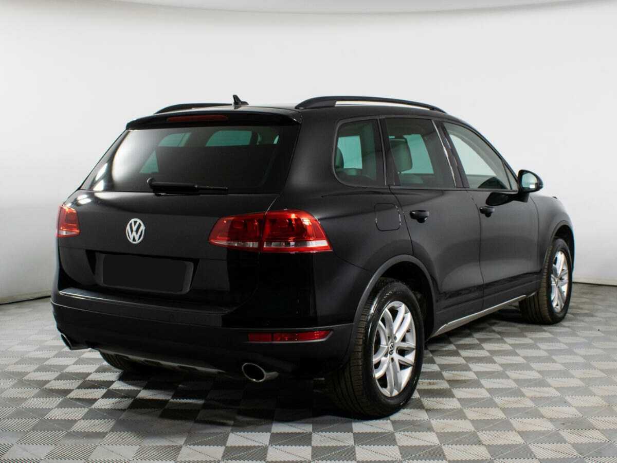 Купить Volkswagen Touareg, 2010, 230 000 км, фото №4