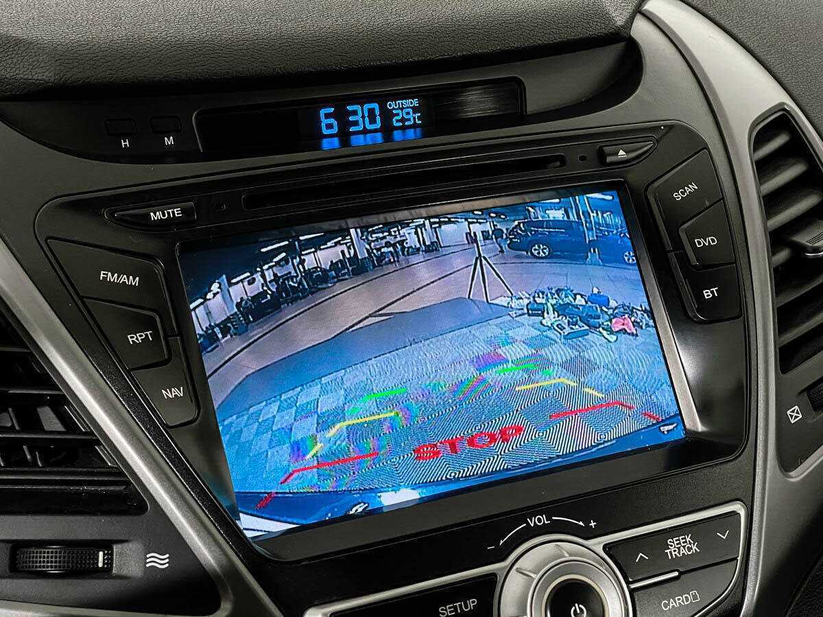 Купить Hyundai Elantra, 2015, 260 815 км, фото №14