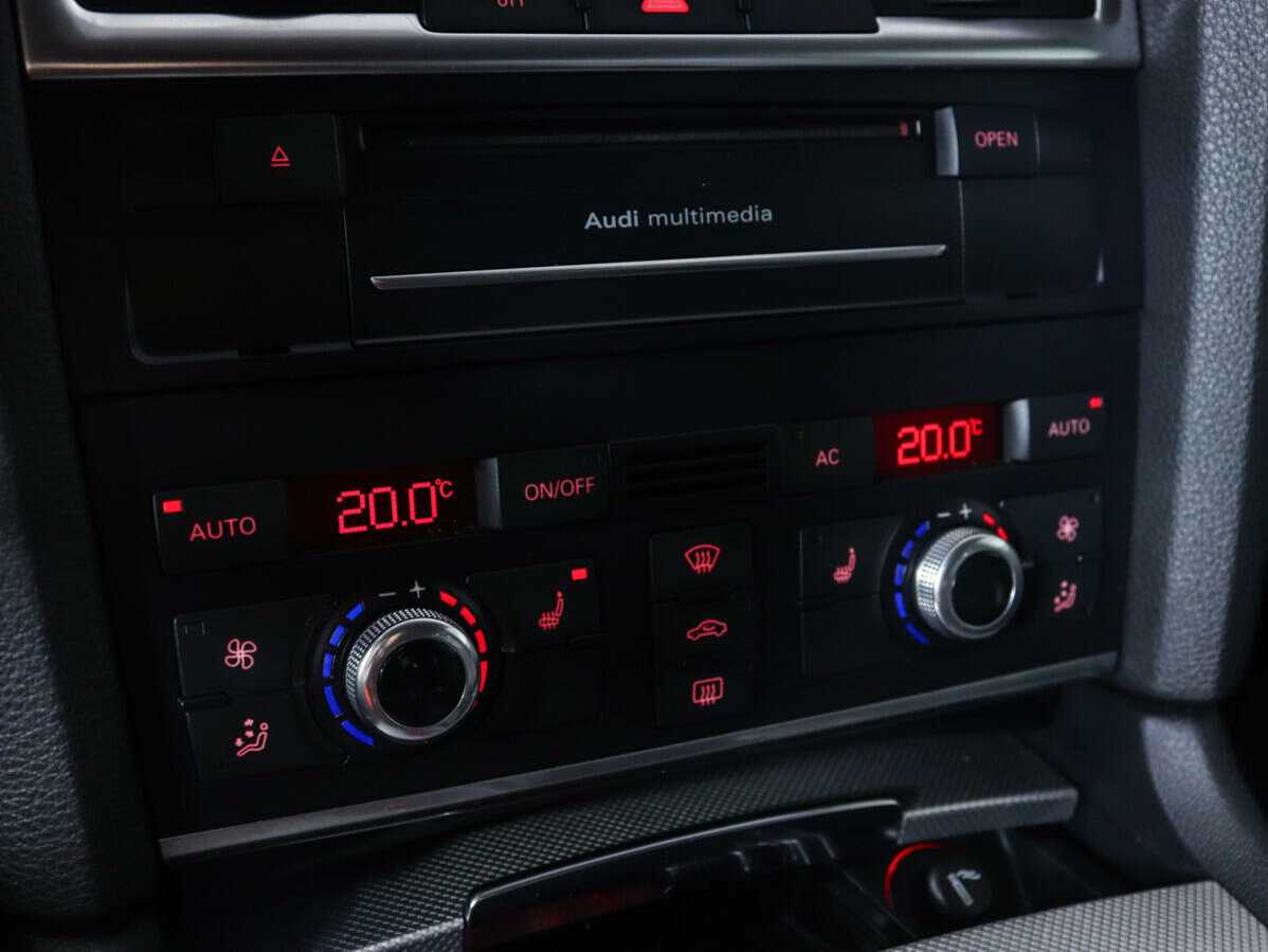 Купить Audi Q7, 2009, 334 080 км, фото №10