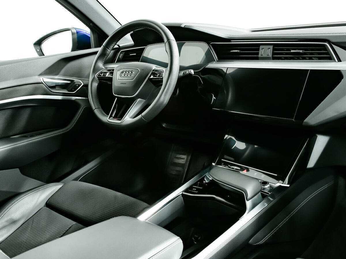 Купить Audi e-tron 50, 2022, 14 099 км, фото №11