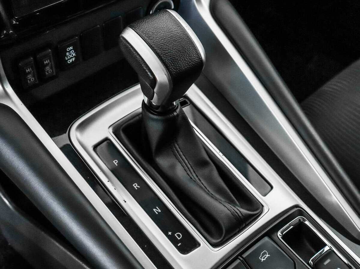 Купить Mitsubishi Pajero Sport, 2020, 73 262 км, фото №10