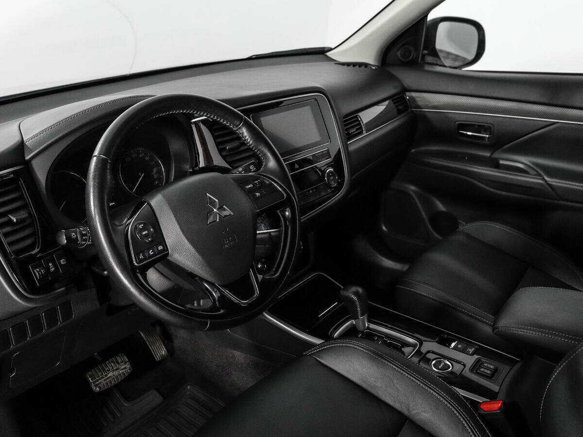 Купить Mitsubishi Outlander, 2019, 71 230 км, фото №7