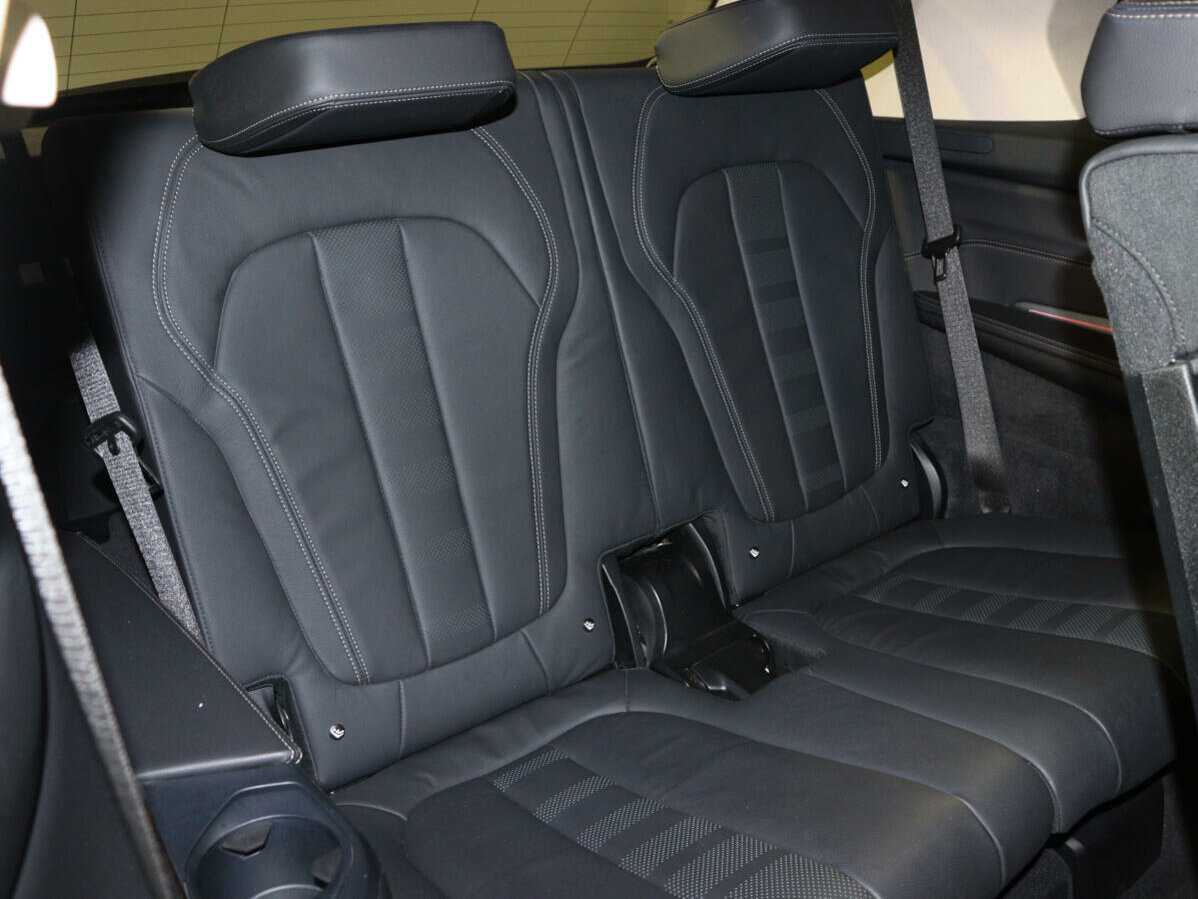 Купить BMW X7 40i, 2019, 47 364 км, фото №16
