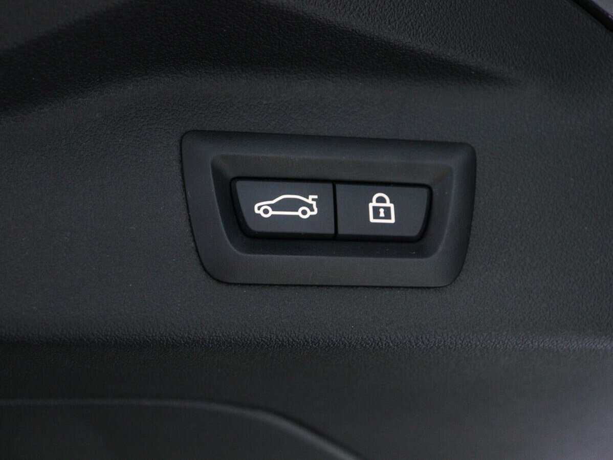 Купить BMW X7 40i, 2019, 47 364 км, фото №17