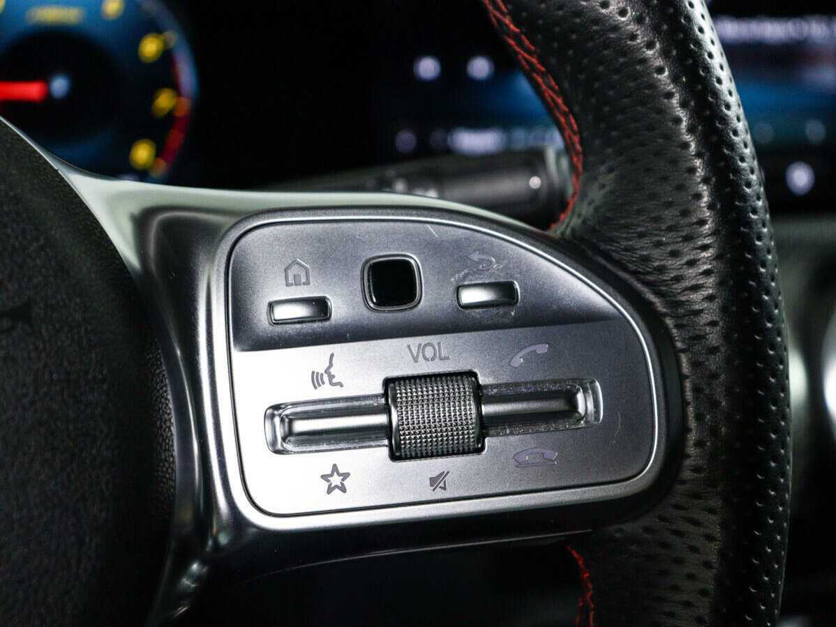 Купить Mercedes-Benz A-Класс 220, 2019, 58 526 км, фото №16