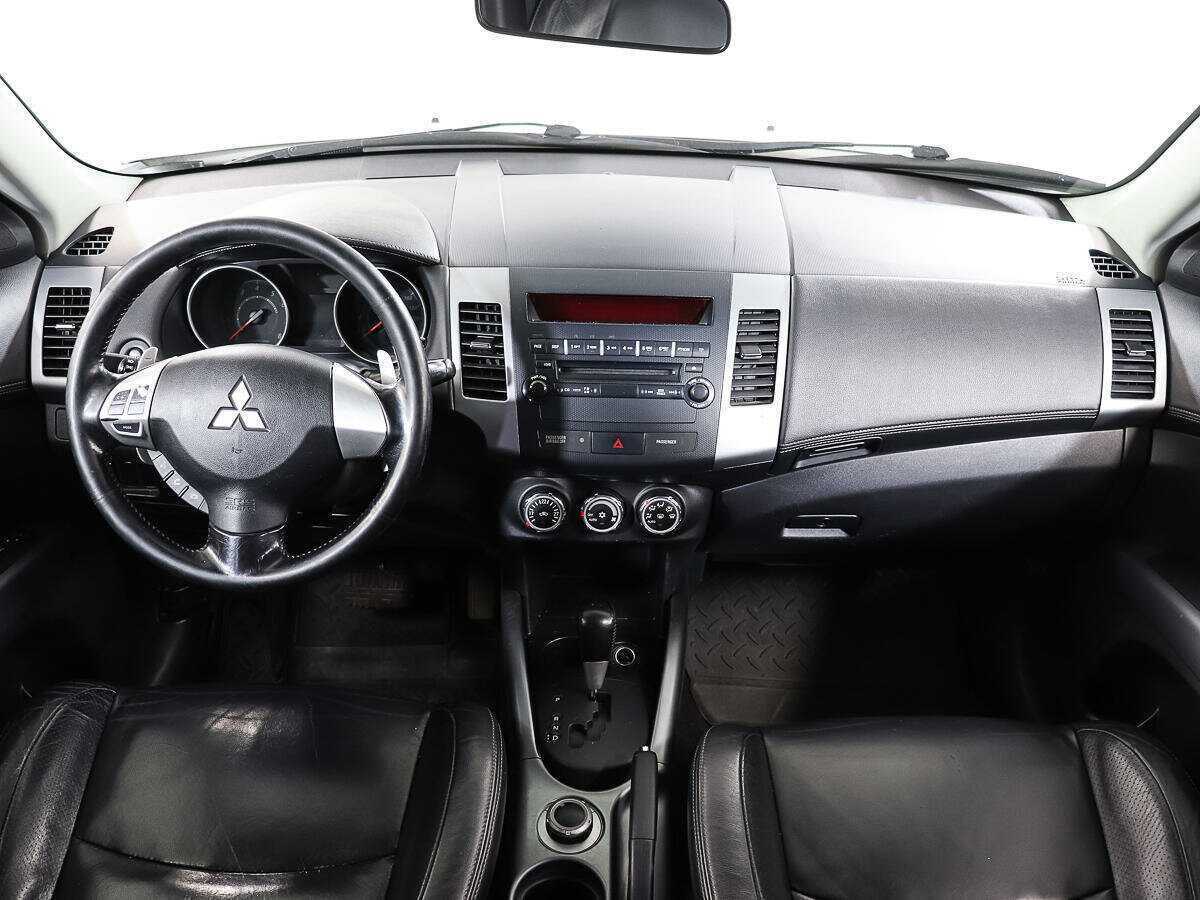 Купить Mitsubishi Outlander, 2010, 176 120 км, фото №11