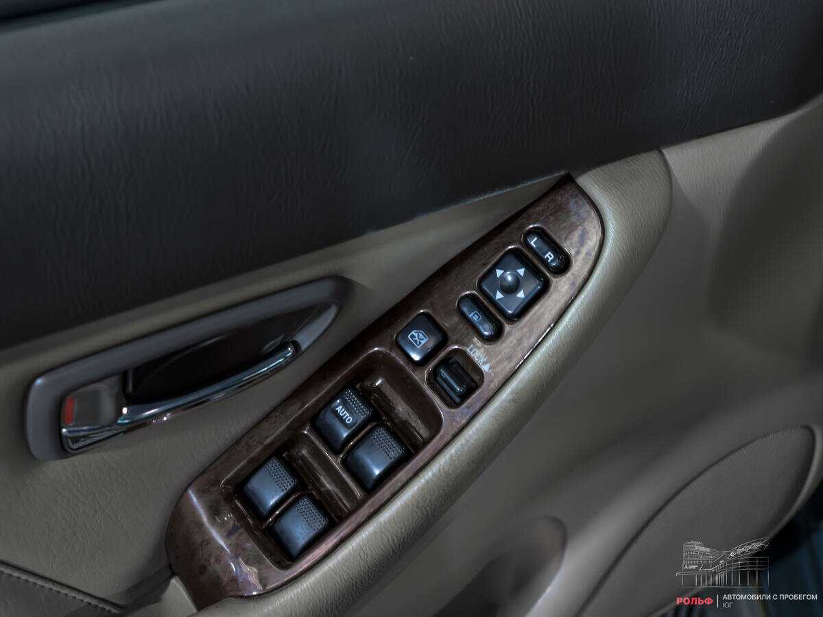 Купить Subaru Legacy, 2002, 293 600 км, фото №11