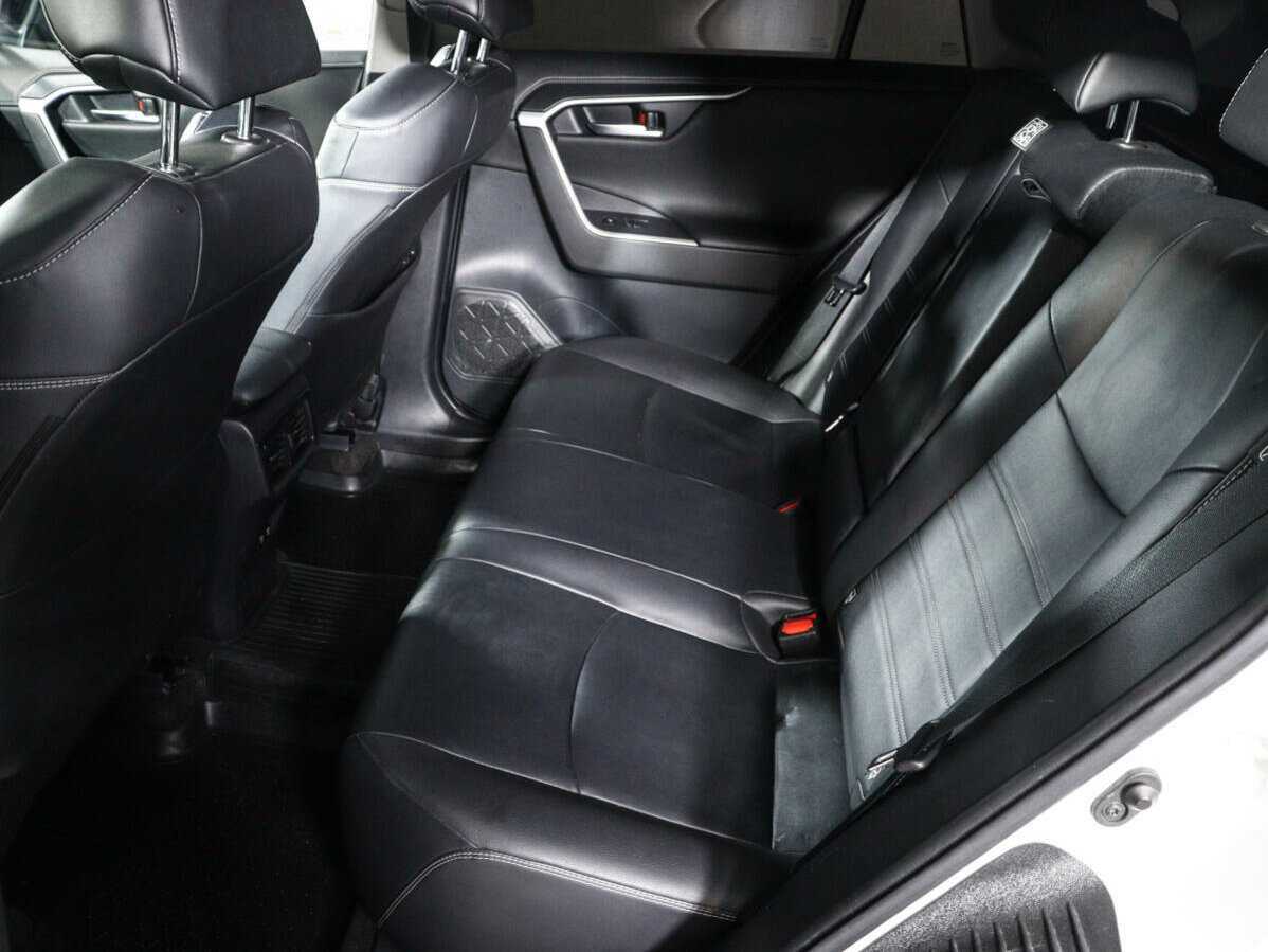 Купить Toyota RAV4, 2020, 92 000 км, фото №10