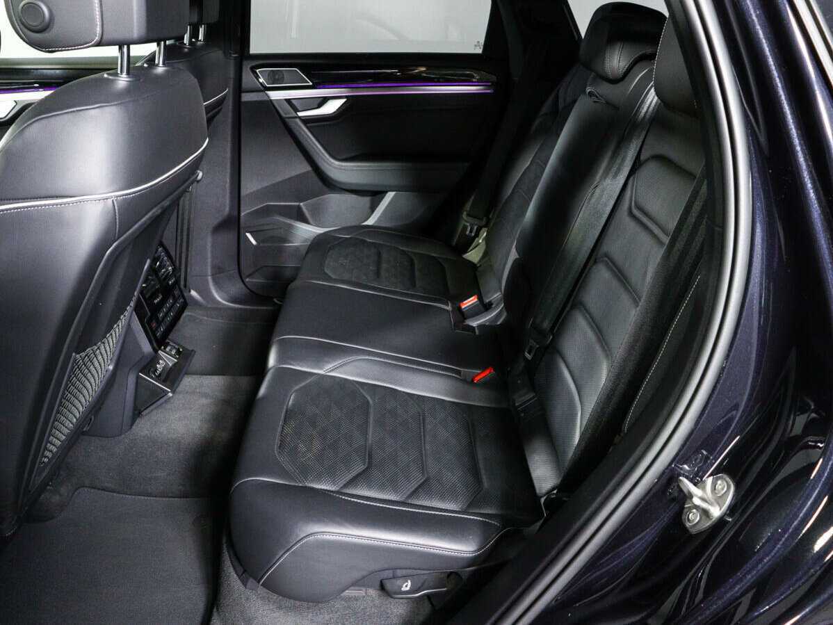 Купить Volkswagen Touareg, 2020, 125 392 км, фото №8
