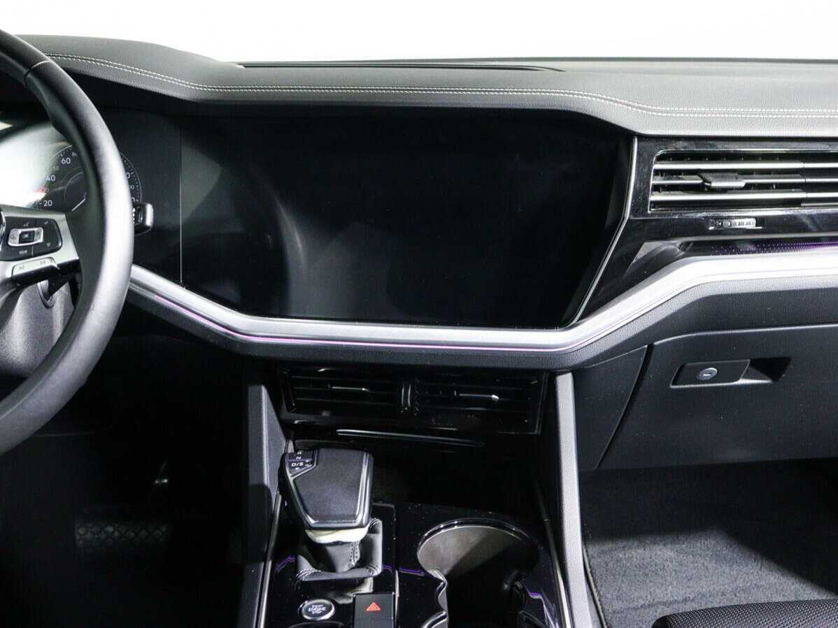 Купить Volkswagen Touareg, 2020, 125 392 км, фото №11