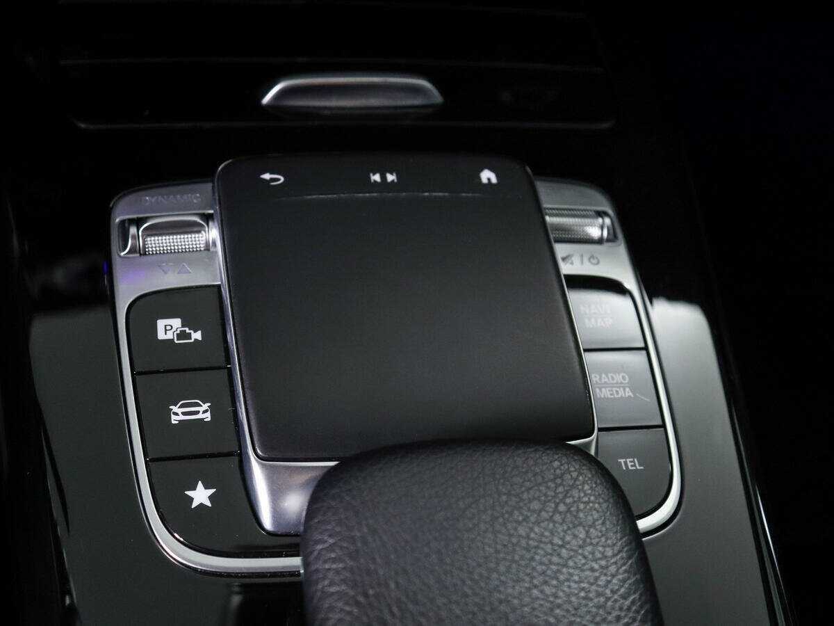 Купить Mercedes-Benz CLA 200, 2019, 89 892 км, фото №16