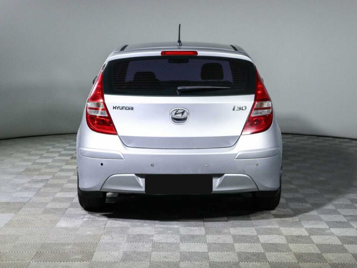 Купить Hyundai i30, 2010, 74 156 км, фото №5