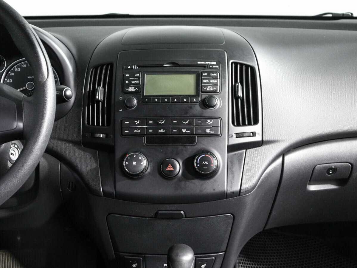 Купить Hyundai i30, 2010, 74 156 км, фото №11