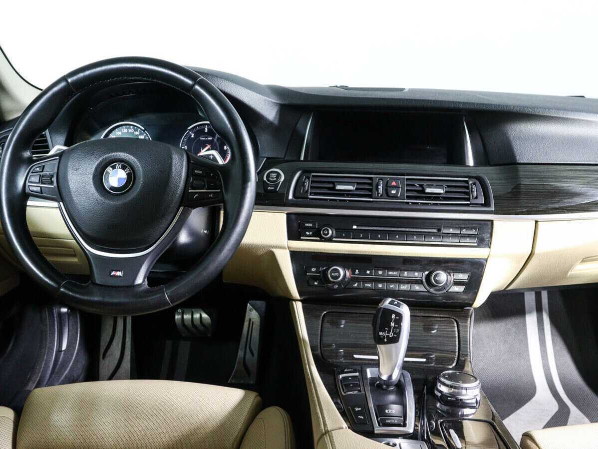 Купить BMW 5 серии 530d xDrive, 2016, 143 837 км, фото №12
