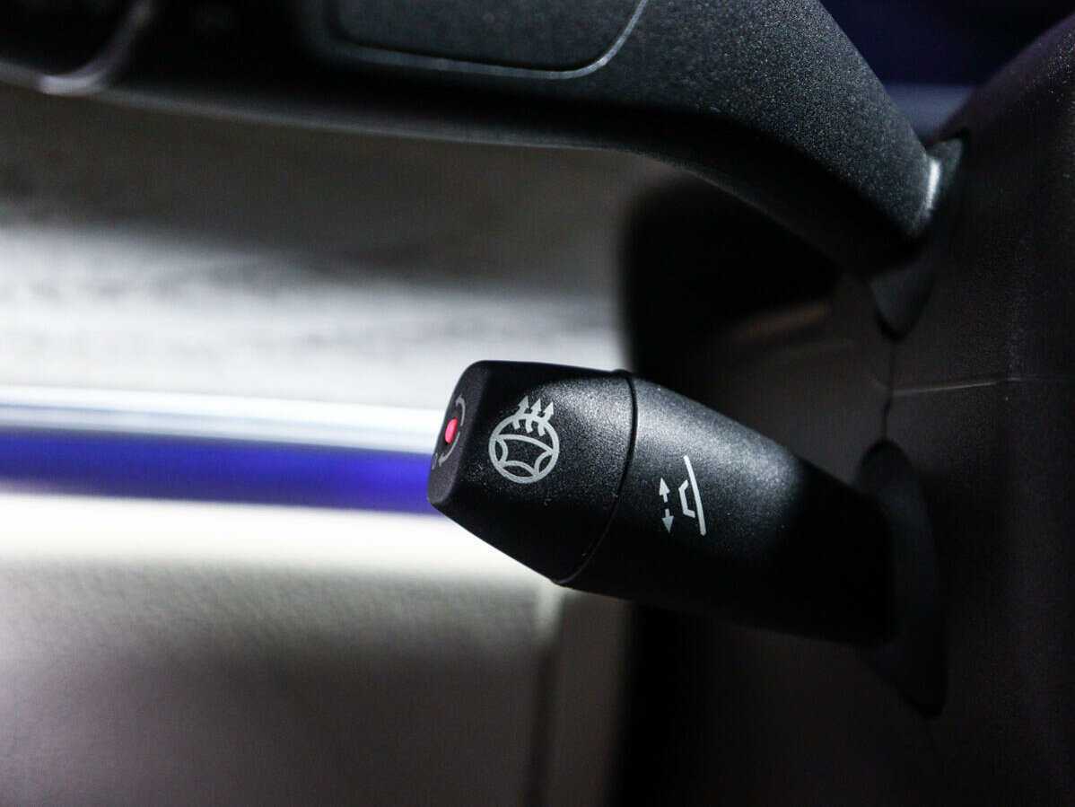 Купить Mercedes-Benz E-Класс 200, 2018, 85 600 км, фото №33