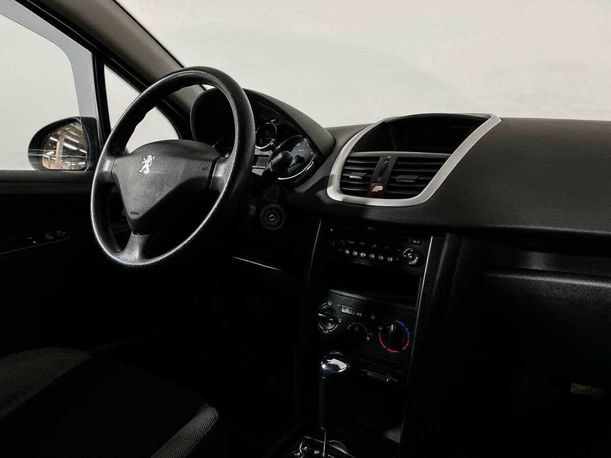 Купить Peugeot 207, 2008, 148 000 км, фото №8