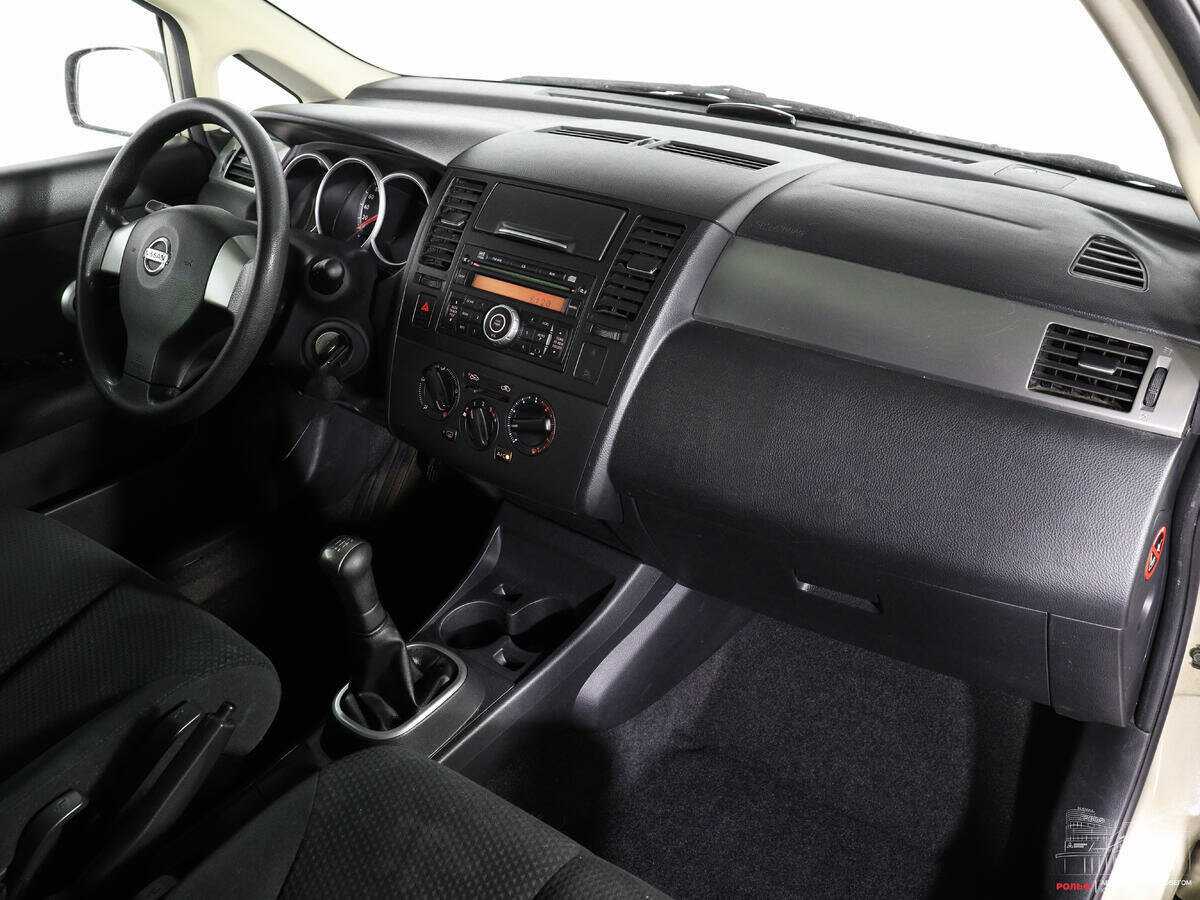 Купить Nissan Tiida, 2011, 90 242 км, фото №8