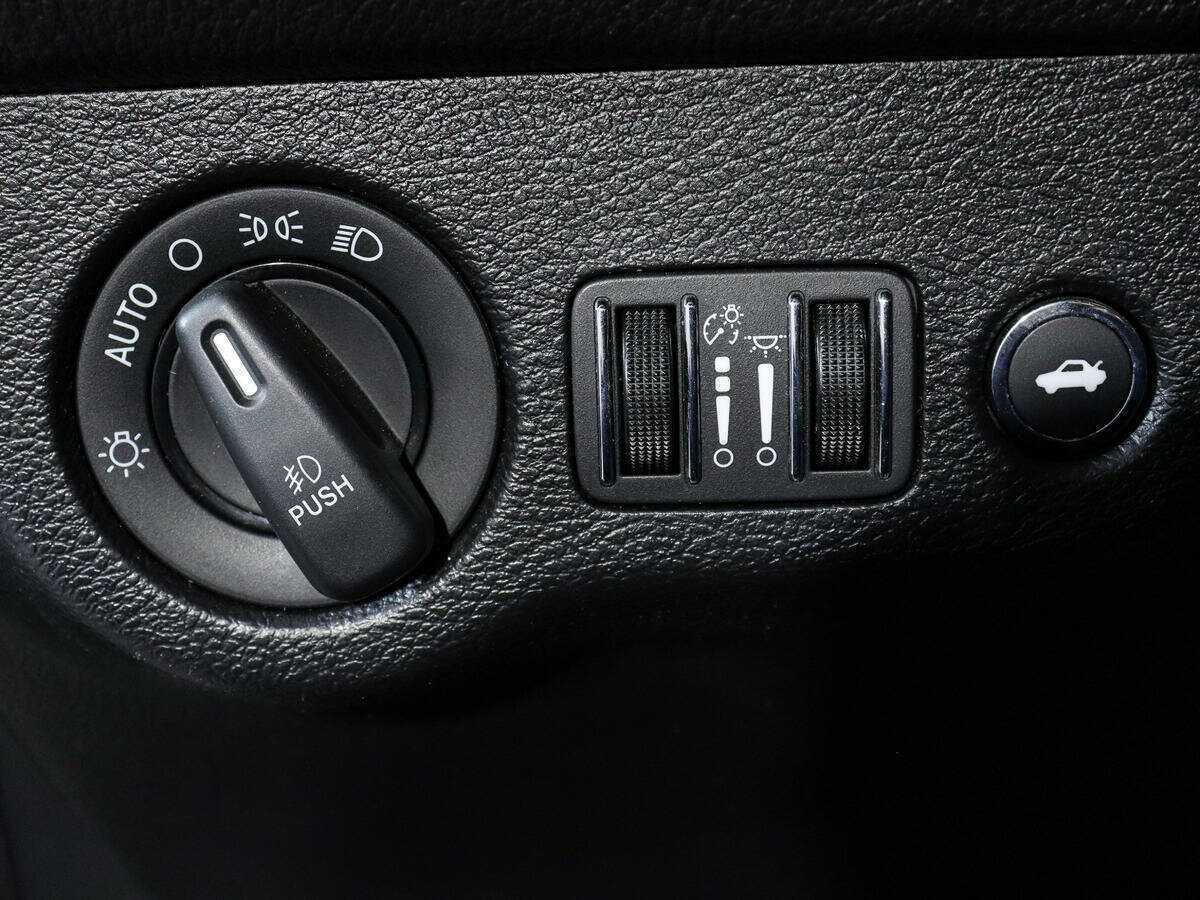 Купить Dodge Challenger R__T, 2019, 80 783 км, фото №19