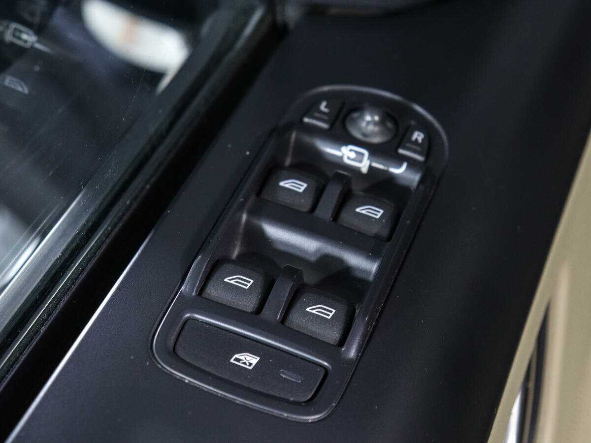 Купить Land Rover Freelander, 2011, 229 311 км, фото №16