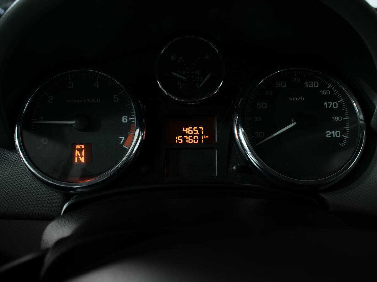 Купить Peugeot 207, 2008, 157 600 км, фото №11