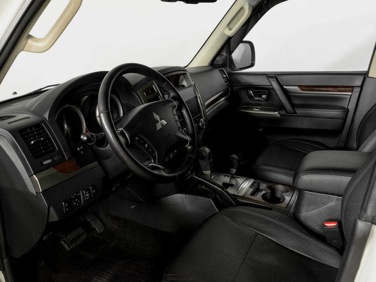Купить Mitsubishi Pajero, 2021, 66 500 км, фото №17