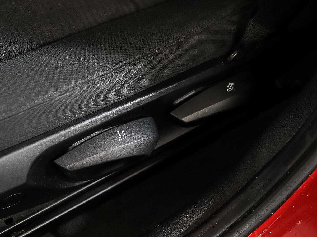 Купить BMW 1 серии 116i, 2008, 174 000 км, фото №14