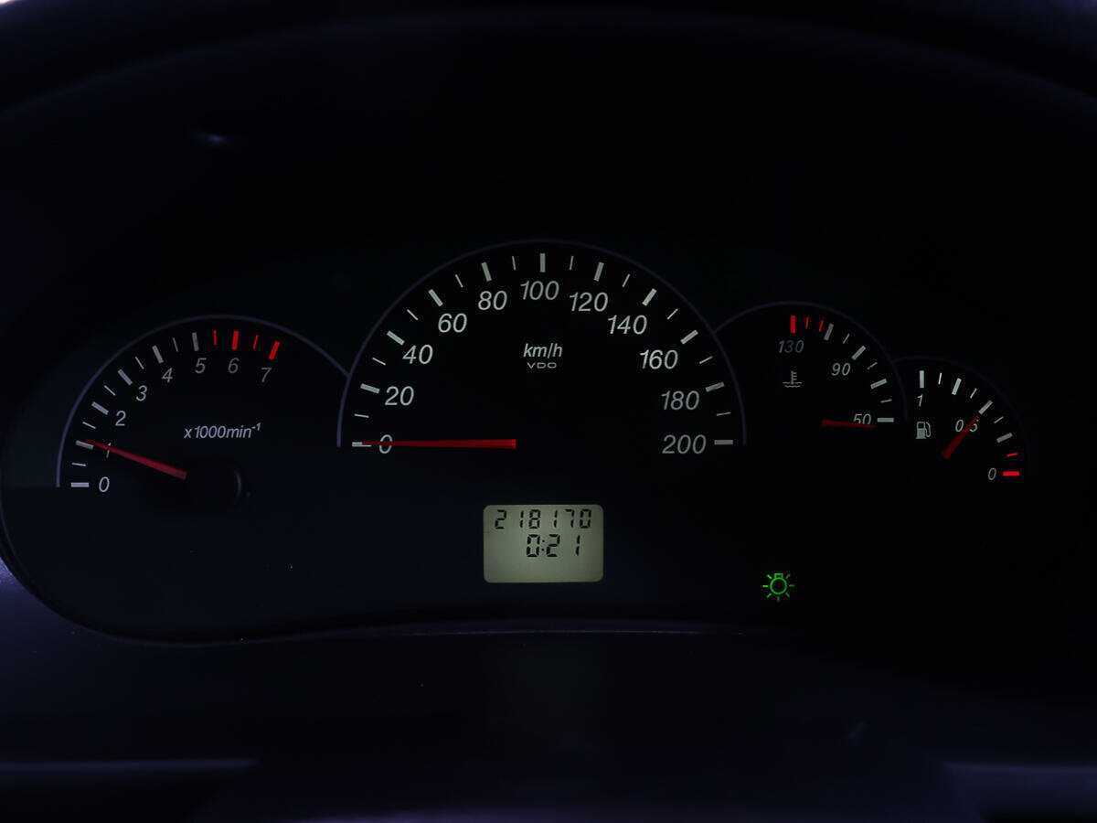 Купить Lada (ВАЗ) Priora, 2010, 218 169 км, фото №11