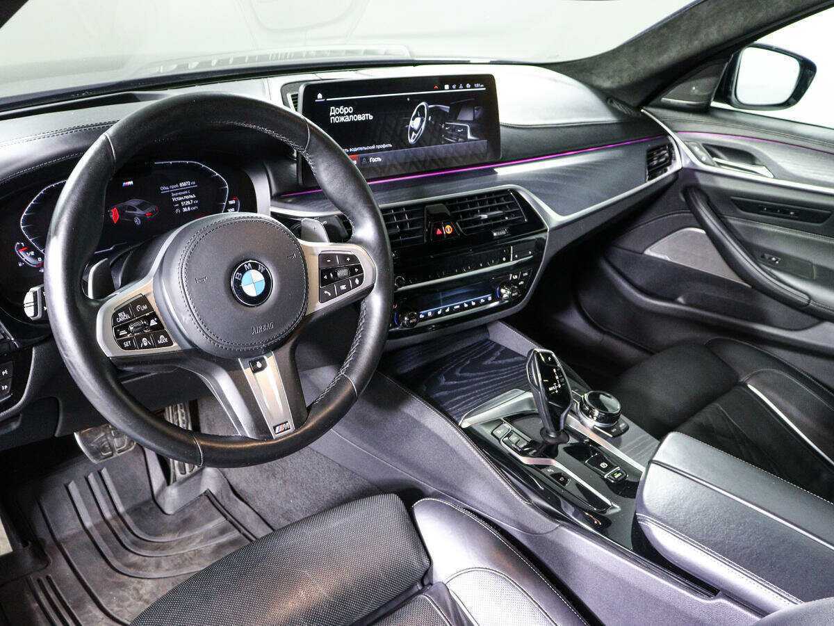 Купить BMW 5 серии 530d xDrive, 2021, 65 871 км, фото №14