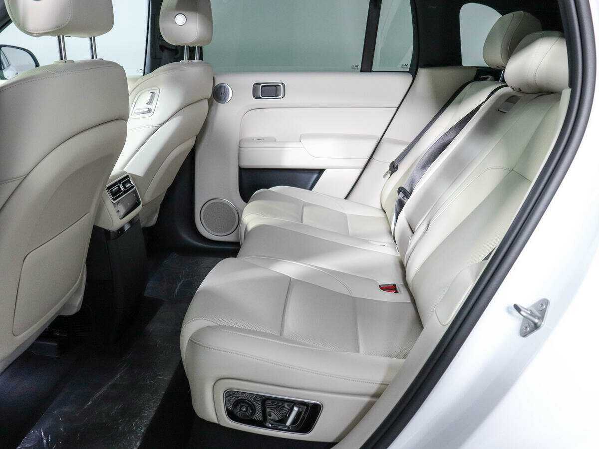 Купить LiXiang L7 52.3 kWh, 2024, 20 км, фото №8