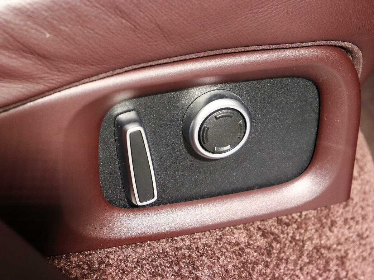 Купить Land Rover Range Rover Long, 2016, 64 750 км, фото №18