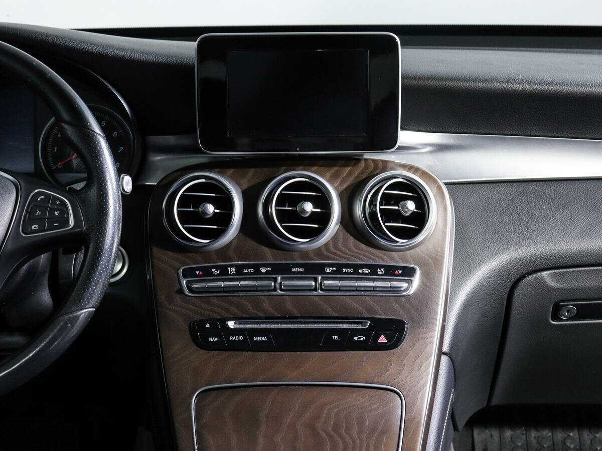 Купить Mercedes-Benz GLC 300, 2017, 196 346 км, фото №11