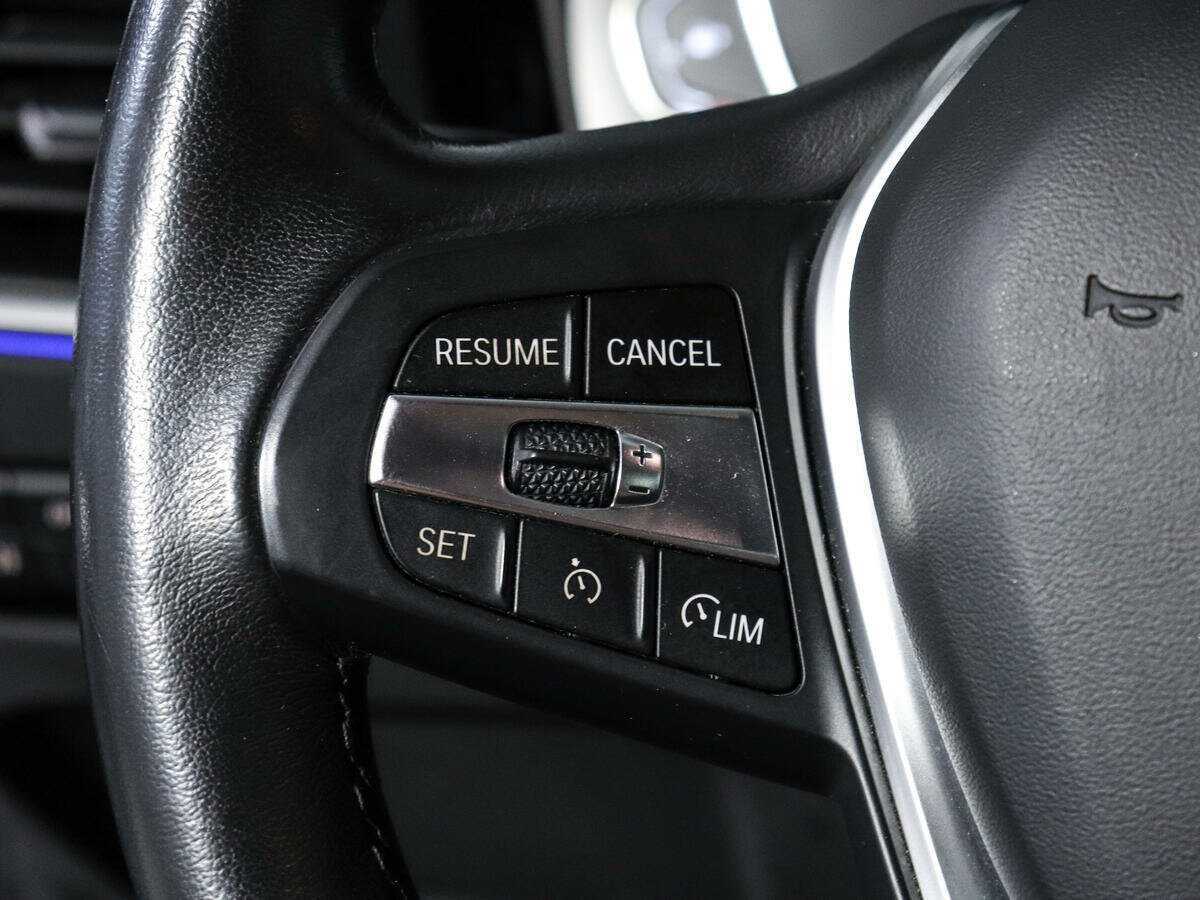 Купить BMW 3 серии 318i, 2020, 94 533 км, фото №18