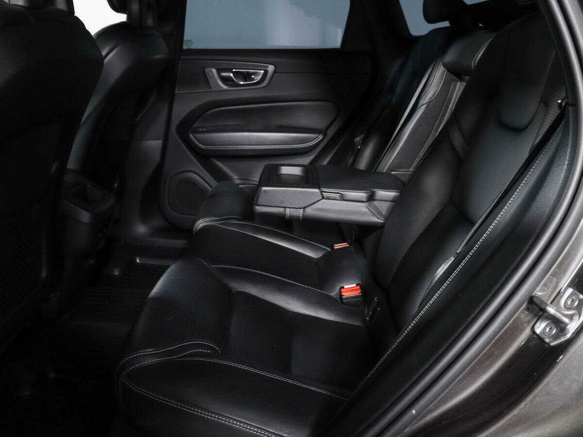 Купить Volvo XC60, 2018, 83 920 км, фото №8