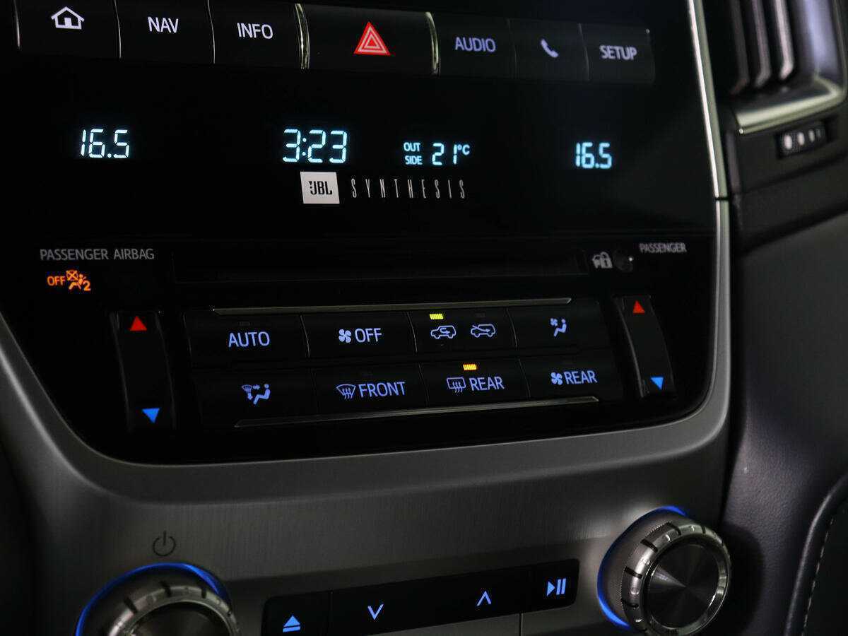 Купить Toyota Land Cruiser, 2019, 147 208 км, фото №18