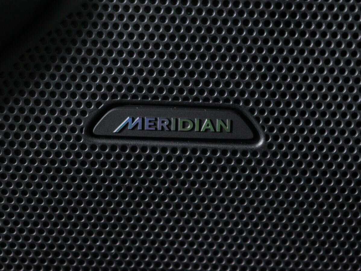 Купить Land Rover Range Rover Velar, 2020, 88 970 км, фото №16