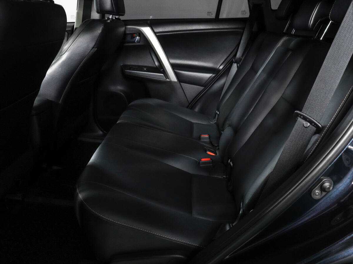 Купить Toyota RAV4, 2017, 94 900 км, фото №8