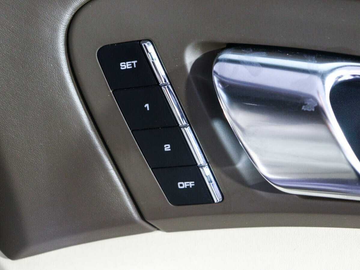 Купить Porsche Cayenne S, 2011, 251 879 км, фото №13