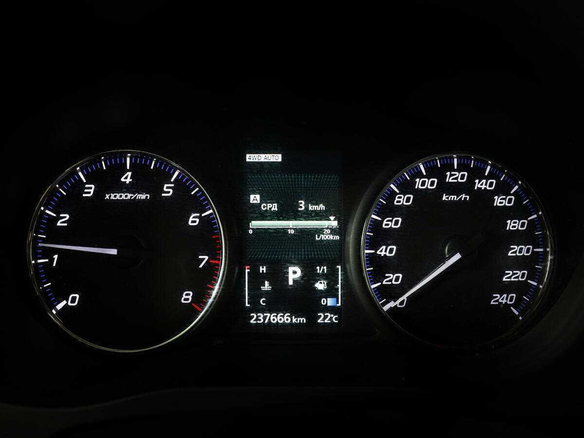 Купить Mitsubishi Outlander, 2015, 237 000 км, фото №9